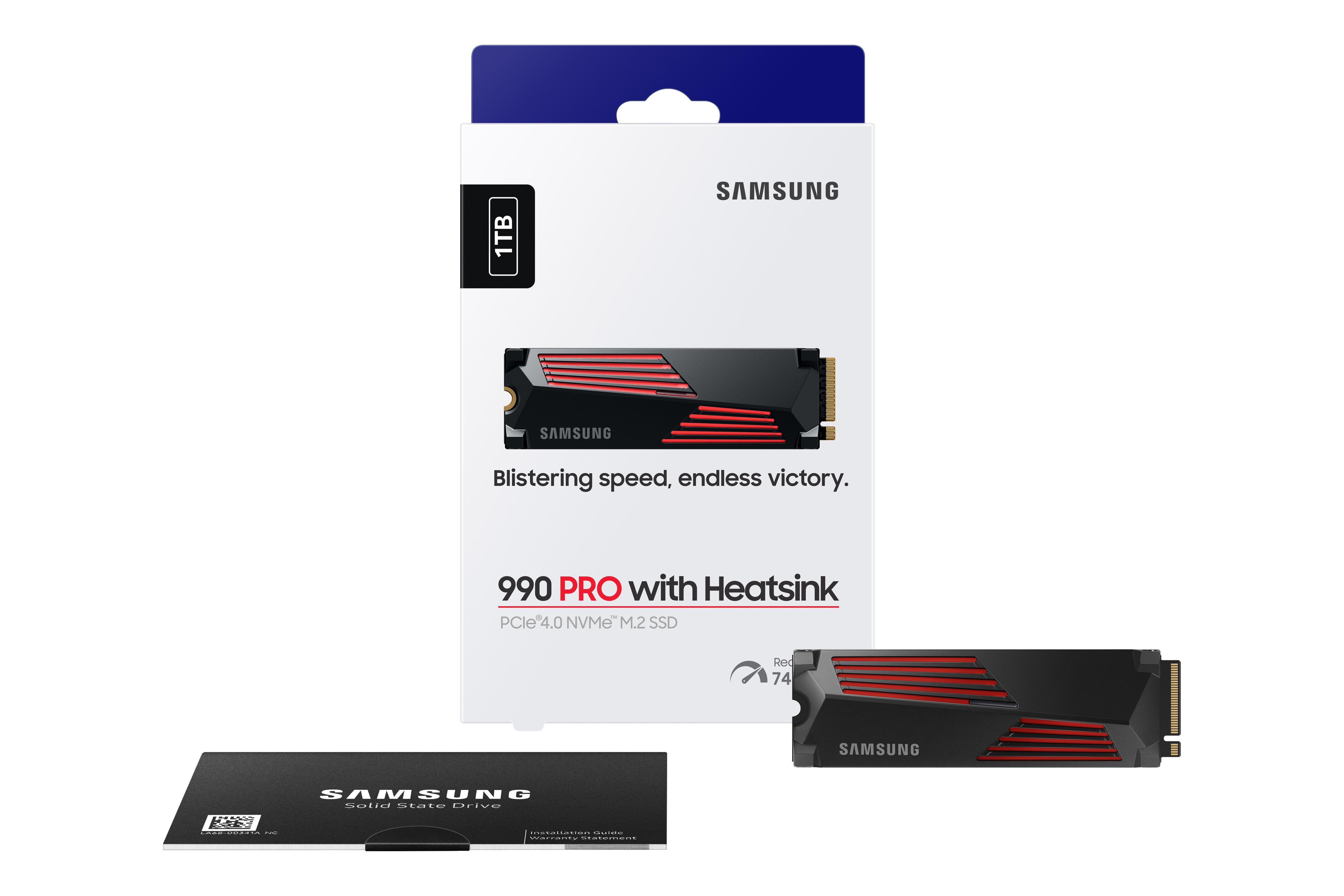 Samsung 990 PRO SSD Box und Laufwerk. Die Box zeigt das Laufwerk. Das Laufwerk ist schwarz und rot.