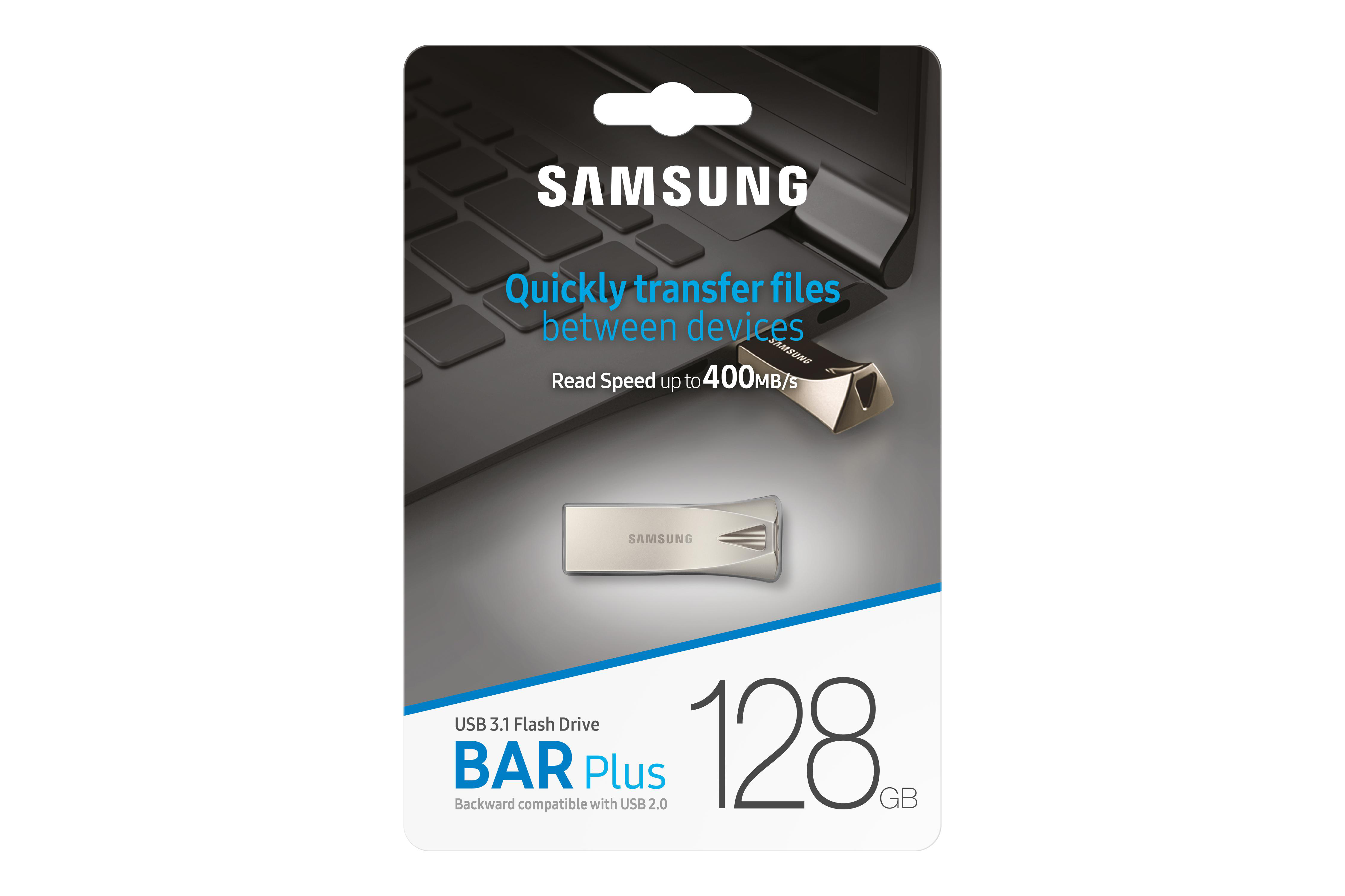 Ein Samsung USB-Stick auf einer Verpackung mit einem Laptop-Tastatur-Hintergrund. Der Stick ist silberfarben und die Verpackung ist weiß.
