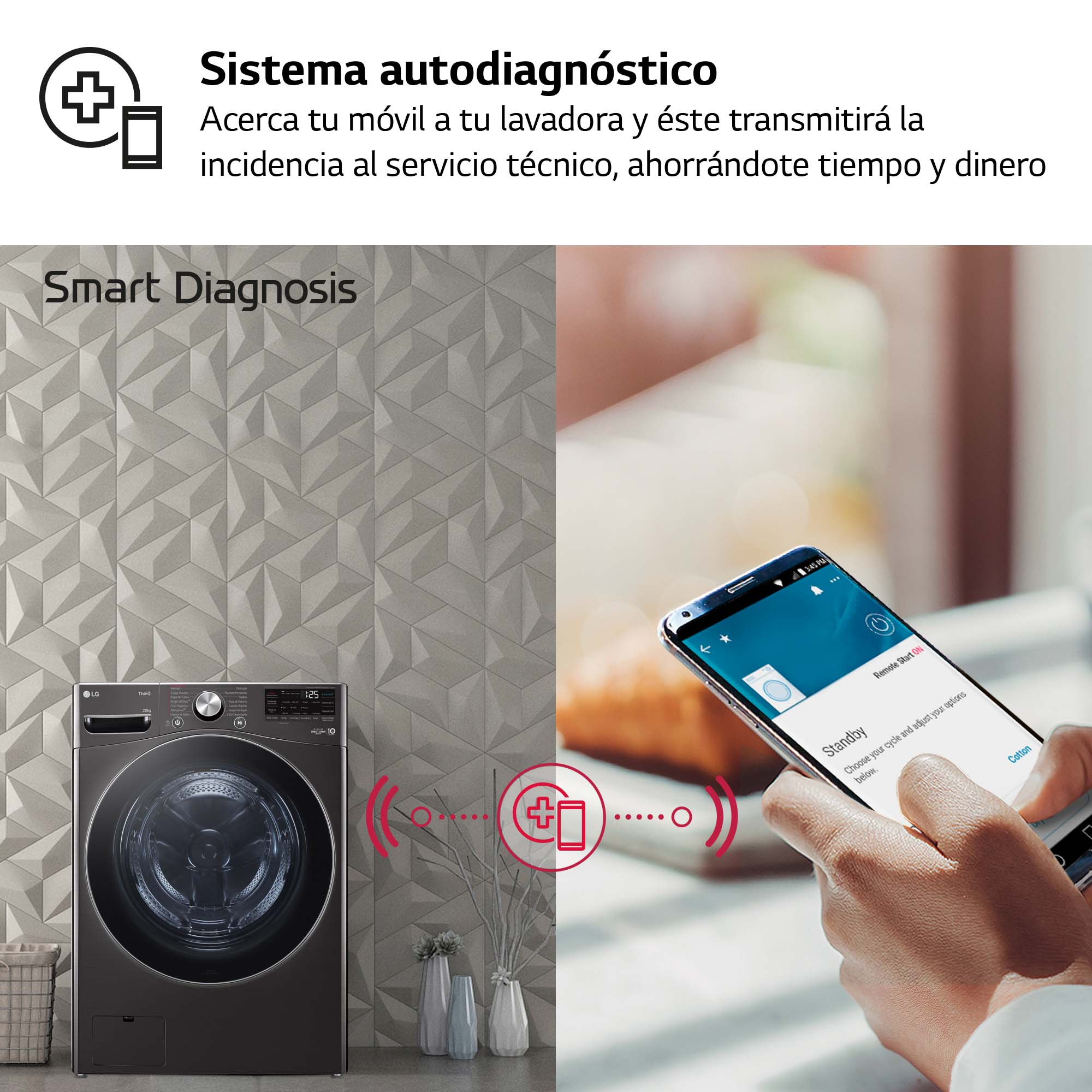 Mujer usando teléfono cerca de lavadora, mostrando funciones de diagnóstico inteligente.