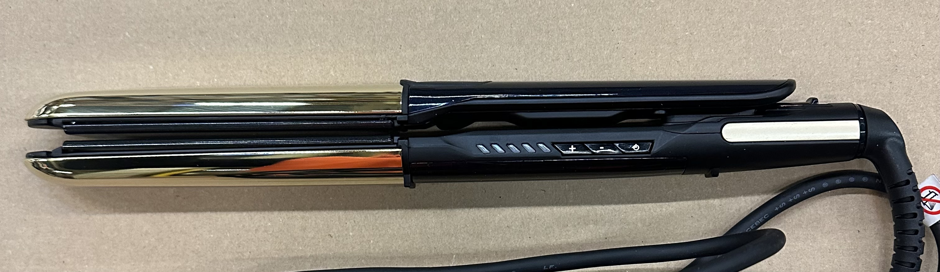 OUTLET - Prostownica do włosów BABYLISS ST484E Black Onyx Styler