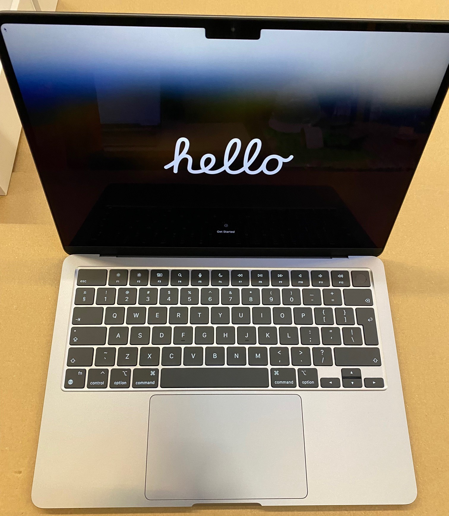 OUTLET - Laptop APPLE MacBook Air 13 M3/16GB/256GB SSD/8C GPU/macOS Gwiezdna szarość MC8G4ZE/A