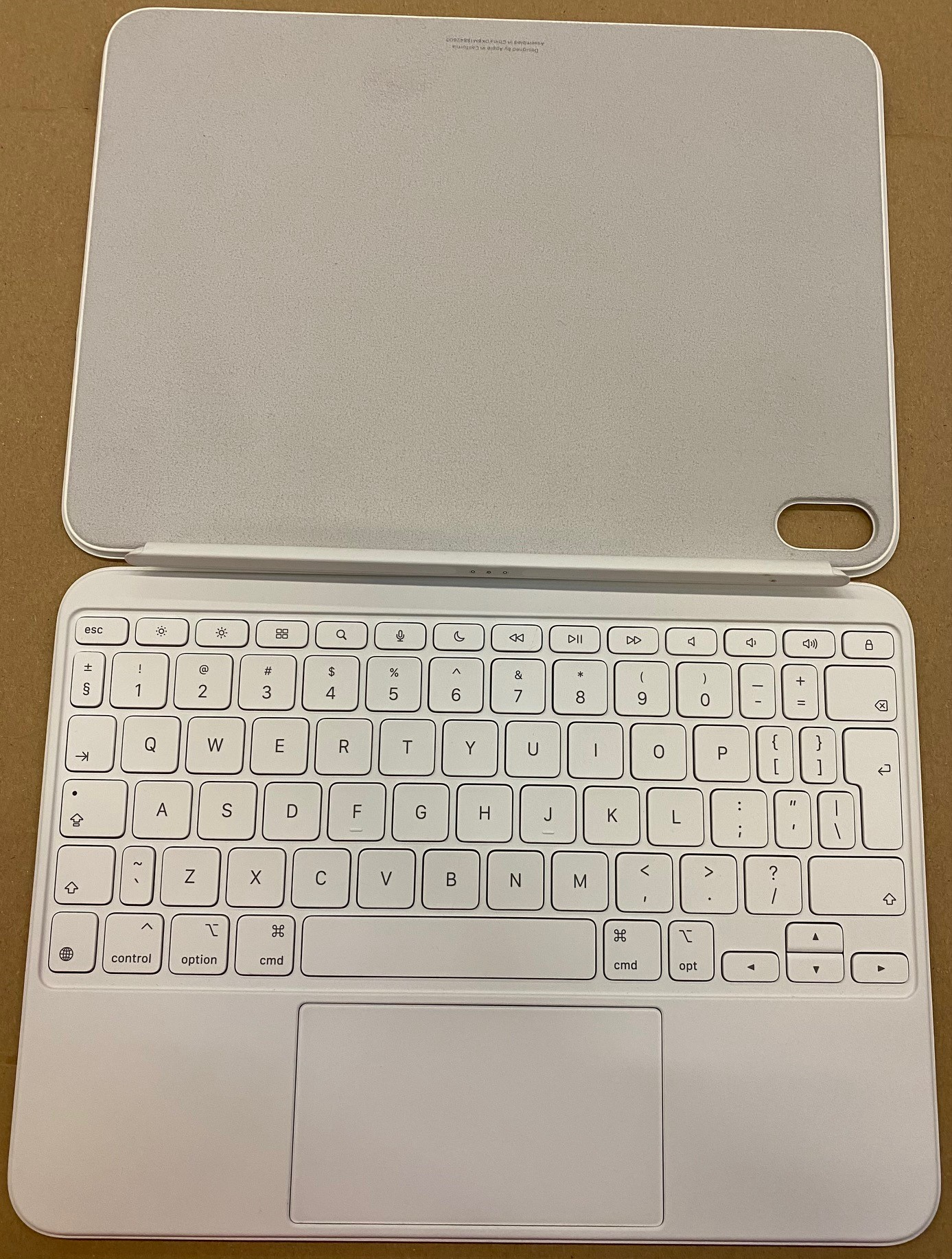 OUTLET - Etui z klawiaturą APPLE Magic Keyboard Folio do iPada (10. generacji) - angielski (międzynarodowy) MQDP3Z/A