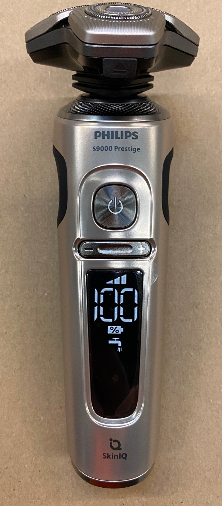 OUTLET - Golarka PHILIPS Series 9000 Prestige SP9883/35 z ładowarką indukcyjną