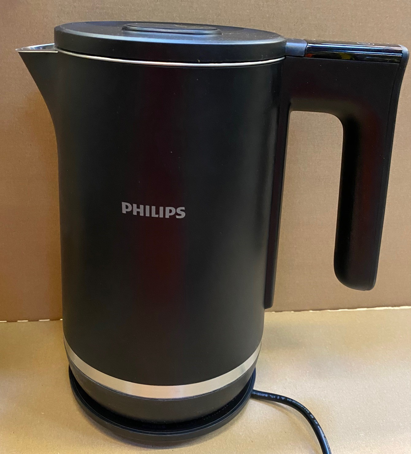 OUTLET - Czajnik bezprzewodowy PHILIPS HD9396/90 Seria 7000 Czarny