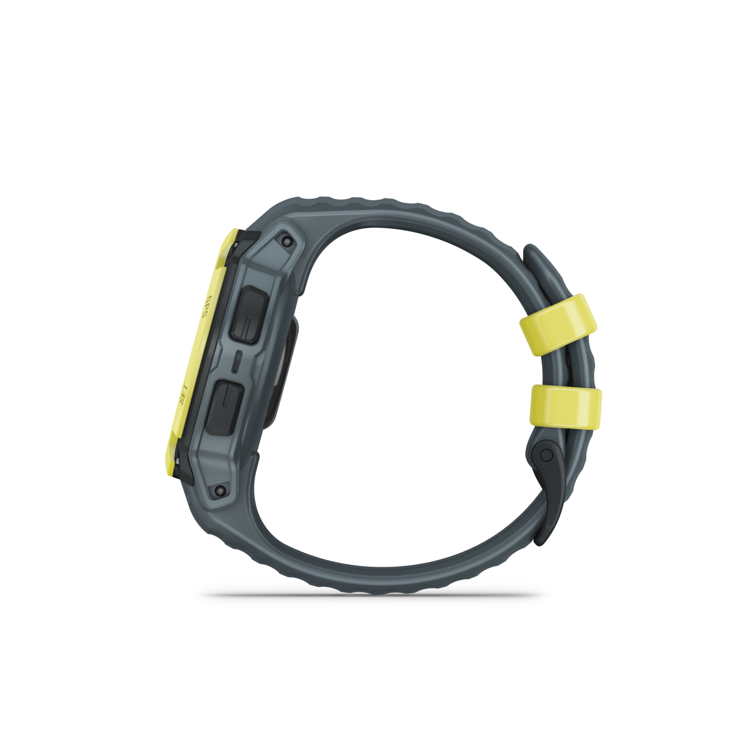 Zijaanzicht van grijze en gele smartwatch op zwarte achtergrond.