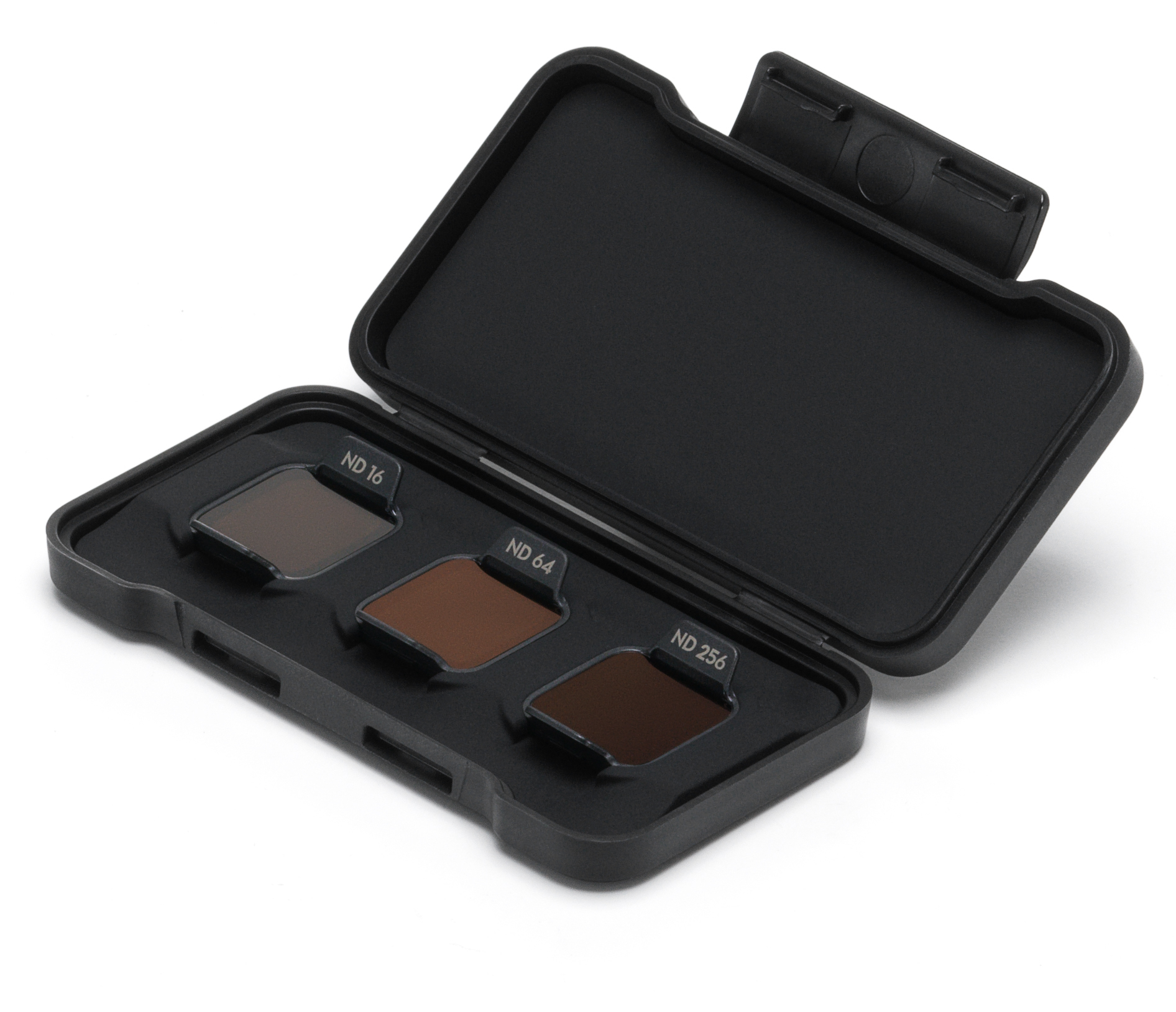 Czarne etui z trzema kwadratowymi filtrami do aparatu.