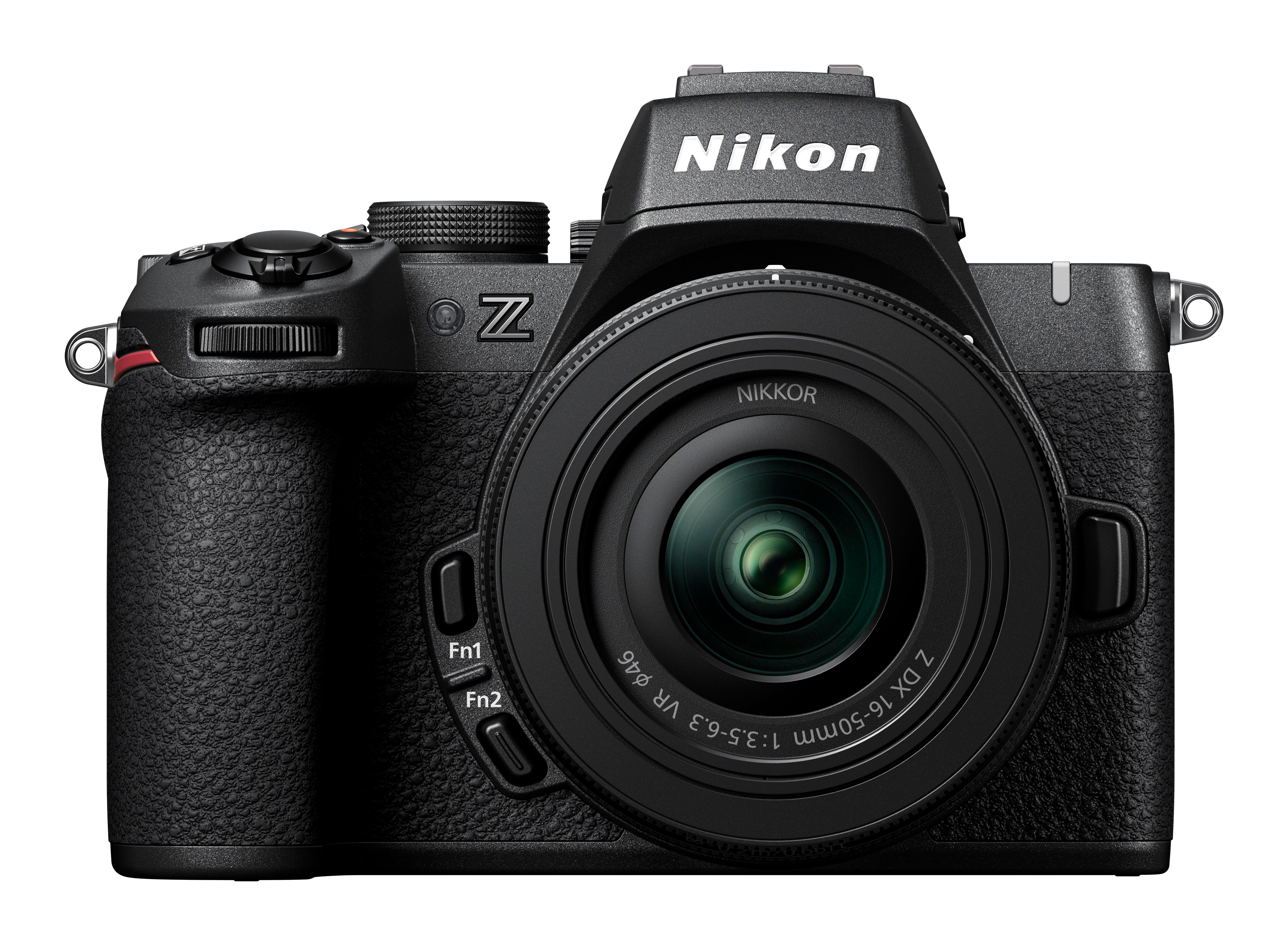 Schwarze Nikon Kamera mit Objektiv und verschiedenen Bedienelementen.