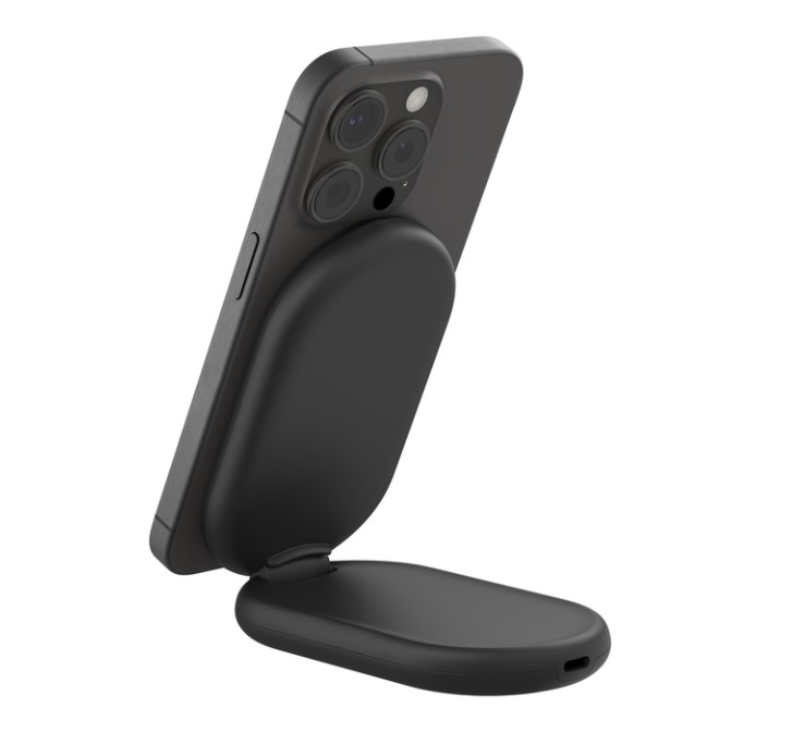 Standlı siyah telefon, kamera görünür durumda yandan görünüm.