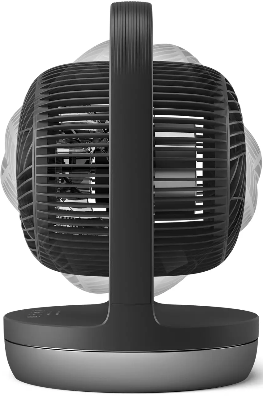 Ventilatore nero con manico curvo. Pale all'interno. Base metallica. Vista laterale.