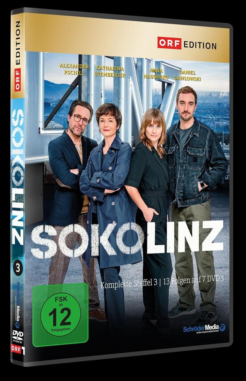 Eine DVD-Hülle mit vier Personen, die stehen. Der Titel lautet SOKO Linz. Der Text ist weiß.