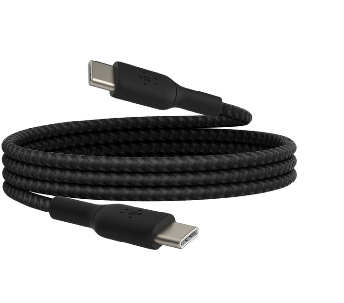 Her iki ucunda USB-C konektörleri bulunan siyah örgülü USB-C kablosu.