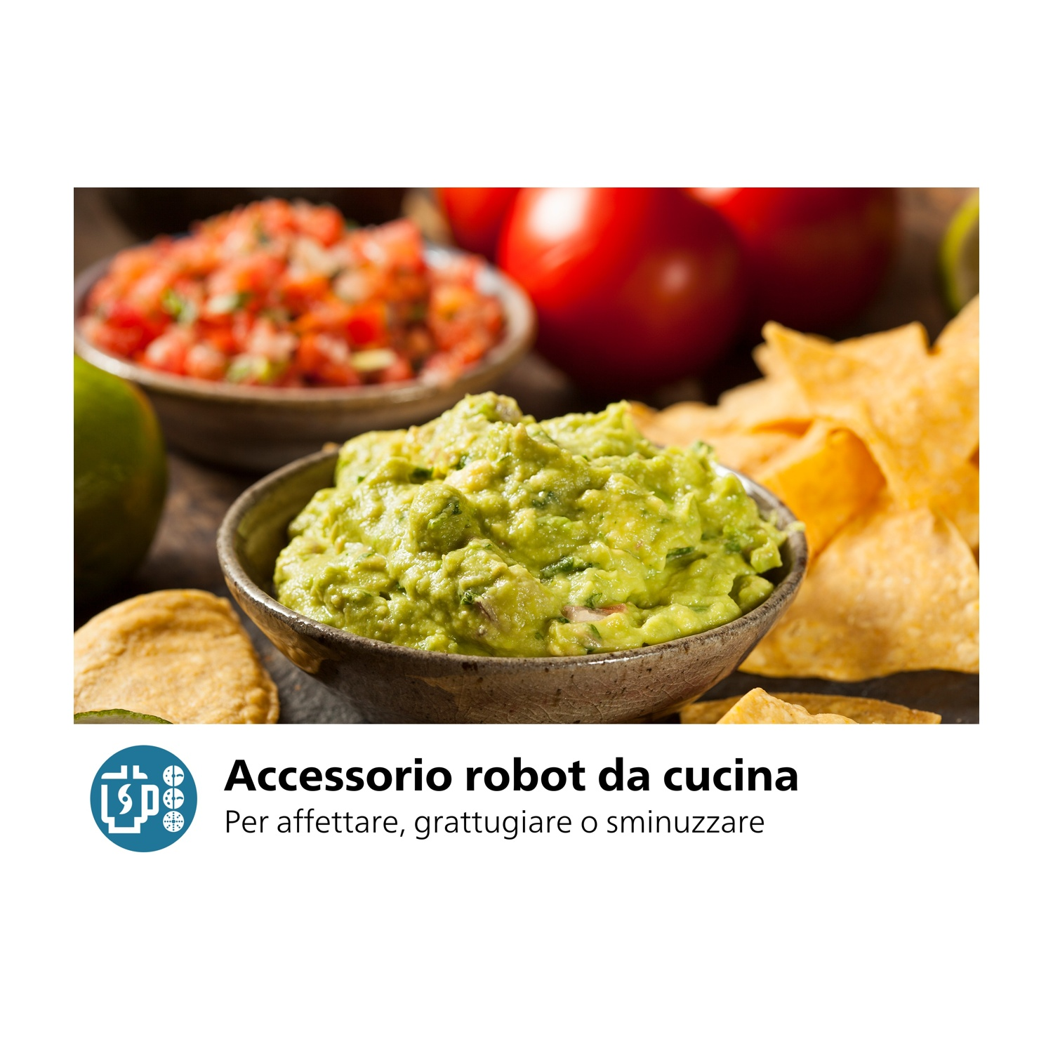Guacamole in una ciotola, circondato da patatine e pomodori.