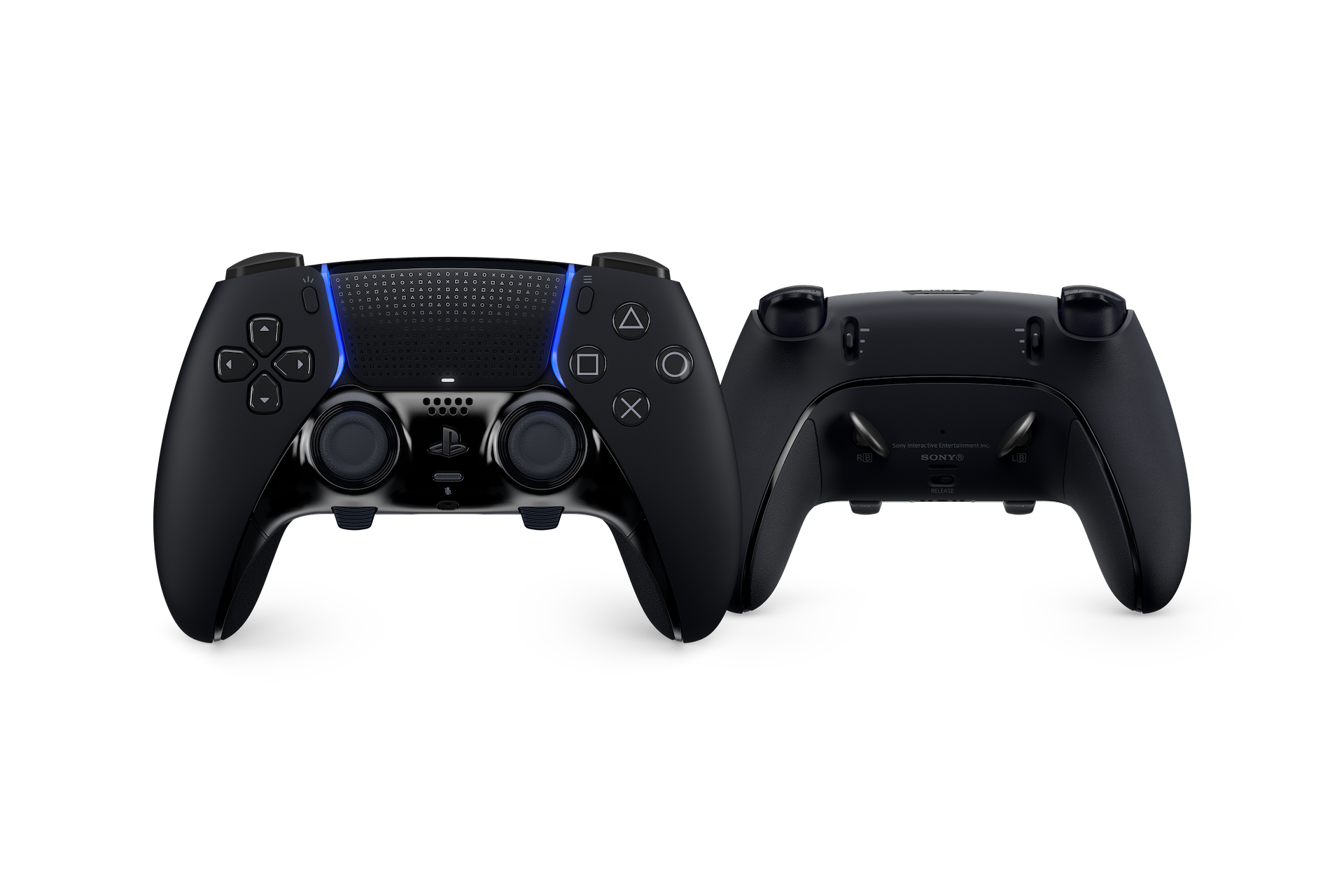 Schwarzer PlayStation-Controller, Vorder- und Rückansicht, auf schwarzem Grund.