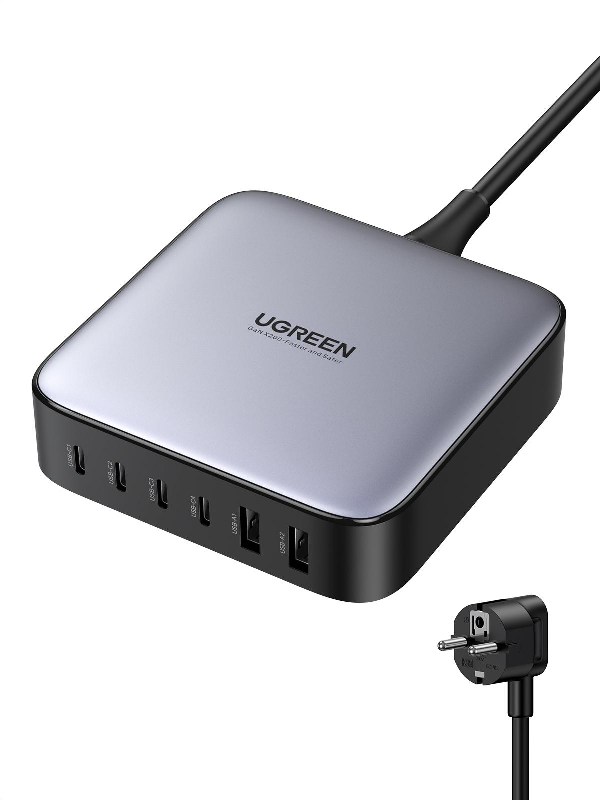 Eine UGREEN Ladestation mit 6 USB-Anschlüssen und einem Netzstecker.
