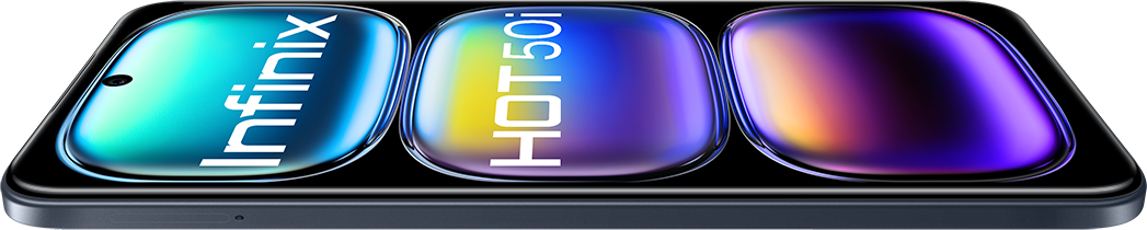 Infinix HOT 50i telefon. Három képernyő színes átmenetekkel fekete háttéren.