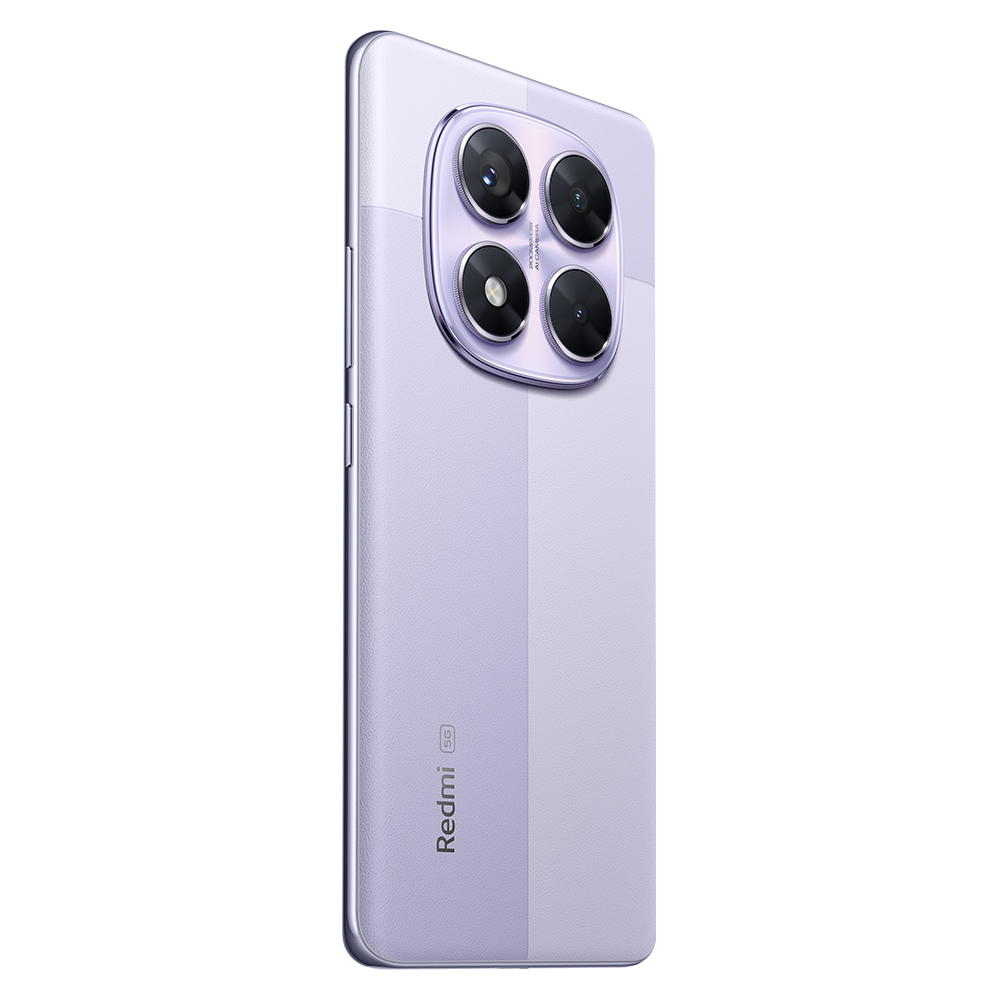 Arkasında dört kameralı bir kurulum bulunan lavanta renkli bir telefon.