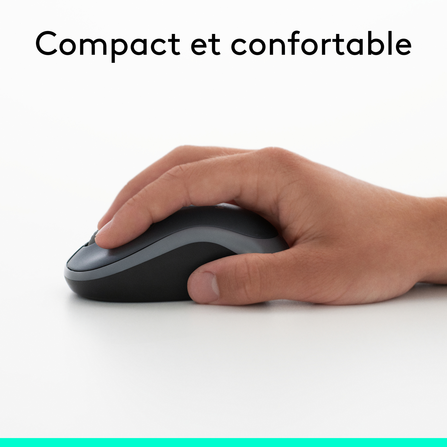Main utilisant une souris sans fil noire et grise, fond blanc, texte 'Compact et confortable'.