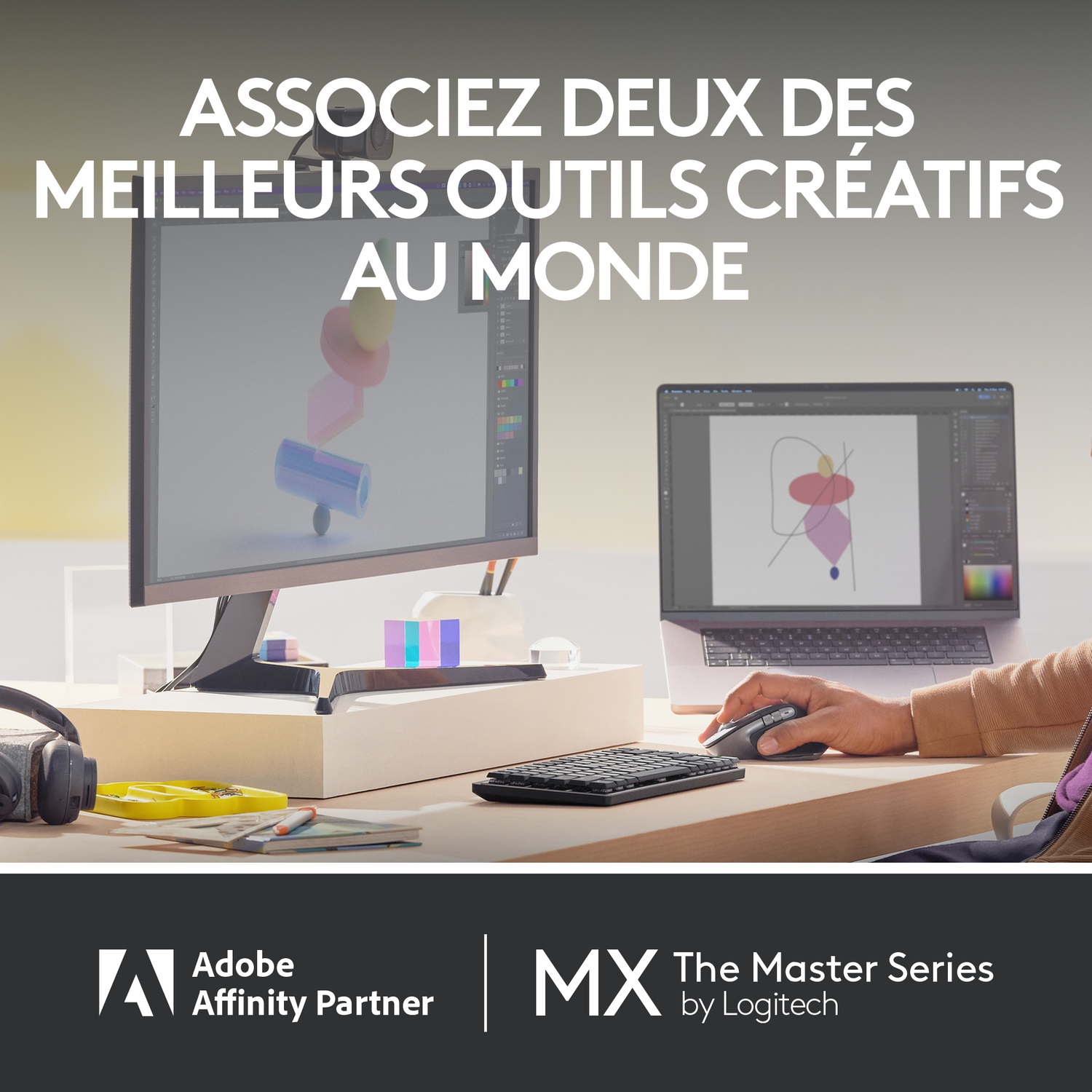 Un moniteur et un ordinateur portable, avec le texte : 'ASSOCIEZ DEUX DES MEILLEURS OUTILS...'.