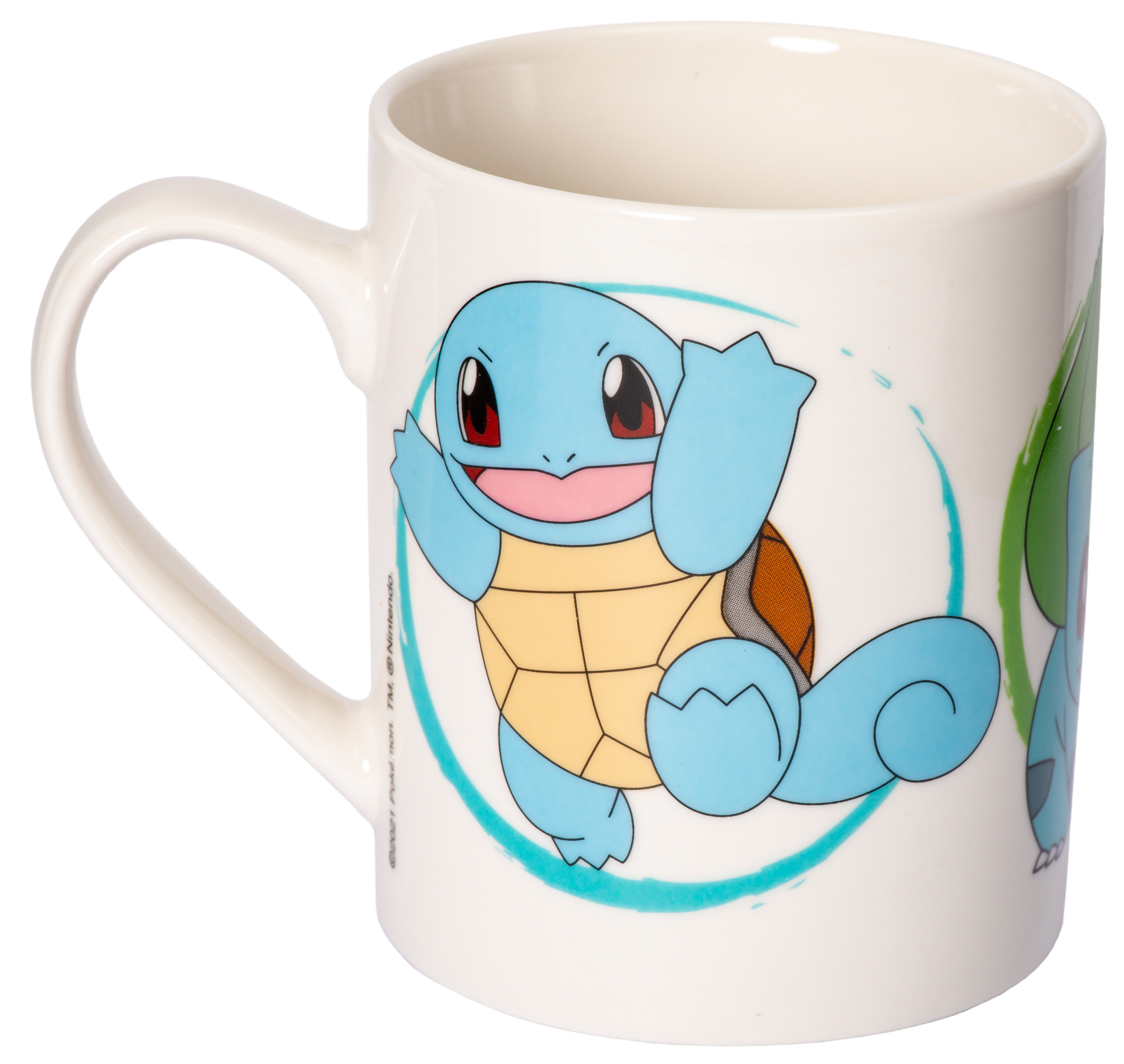 Eine weiße Tasse mit einem Cartoon-Schiggy darauf.