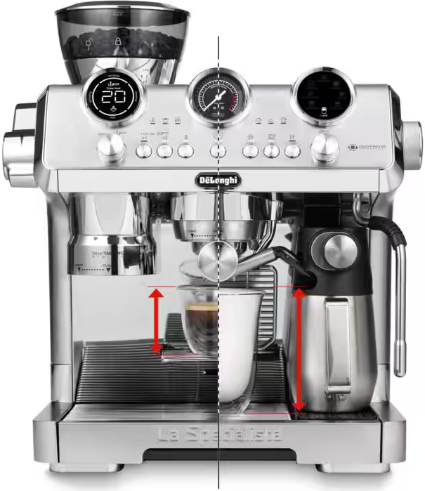 Eine DeLonghi Espressomaschine. Pfeile zeigen die Höheneinstellungen.