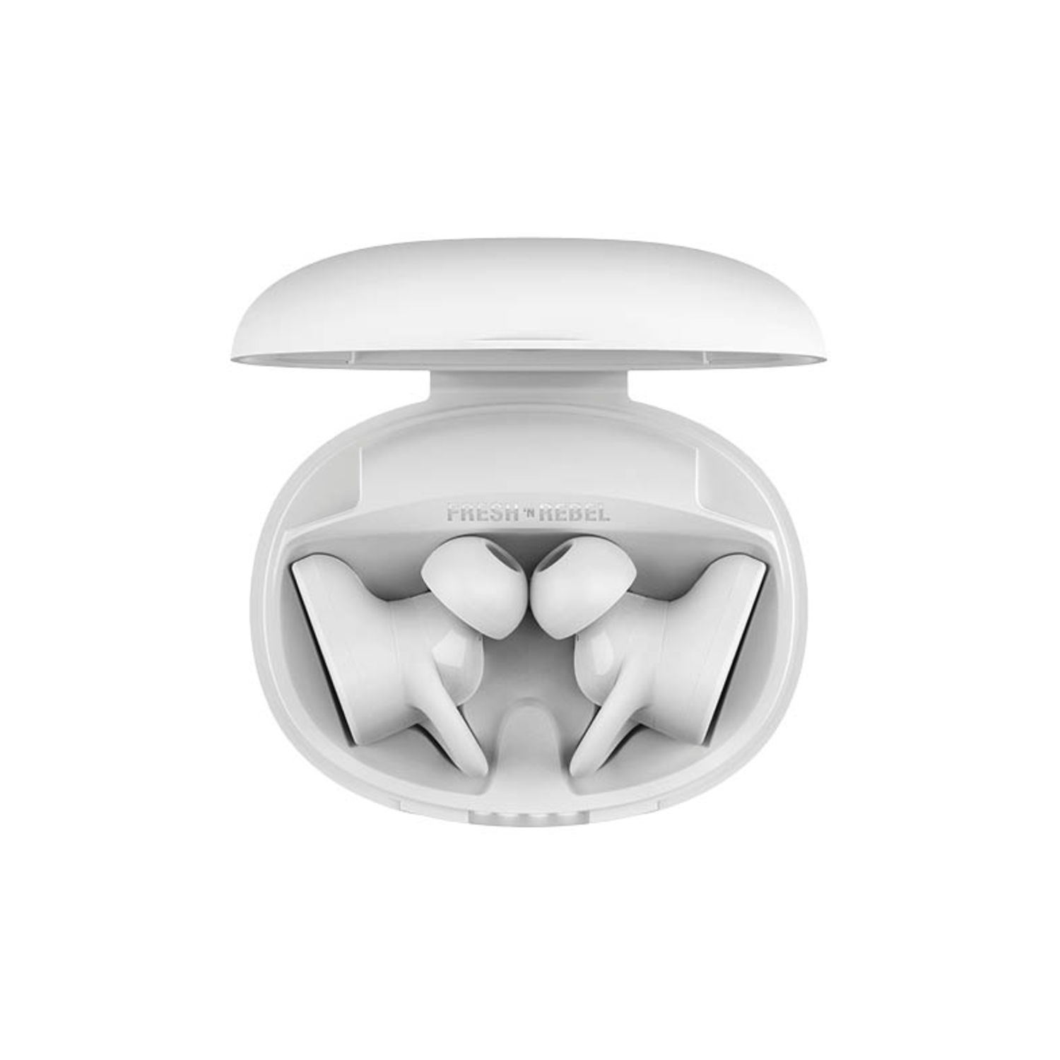Witte oordopjes in een witte oplaadcase met 'FRESH REBEL' erop.