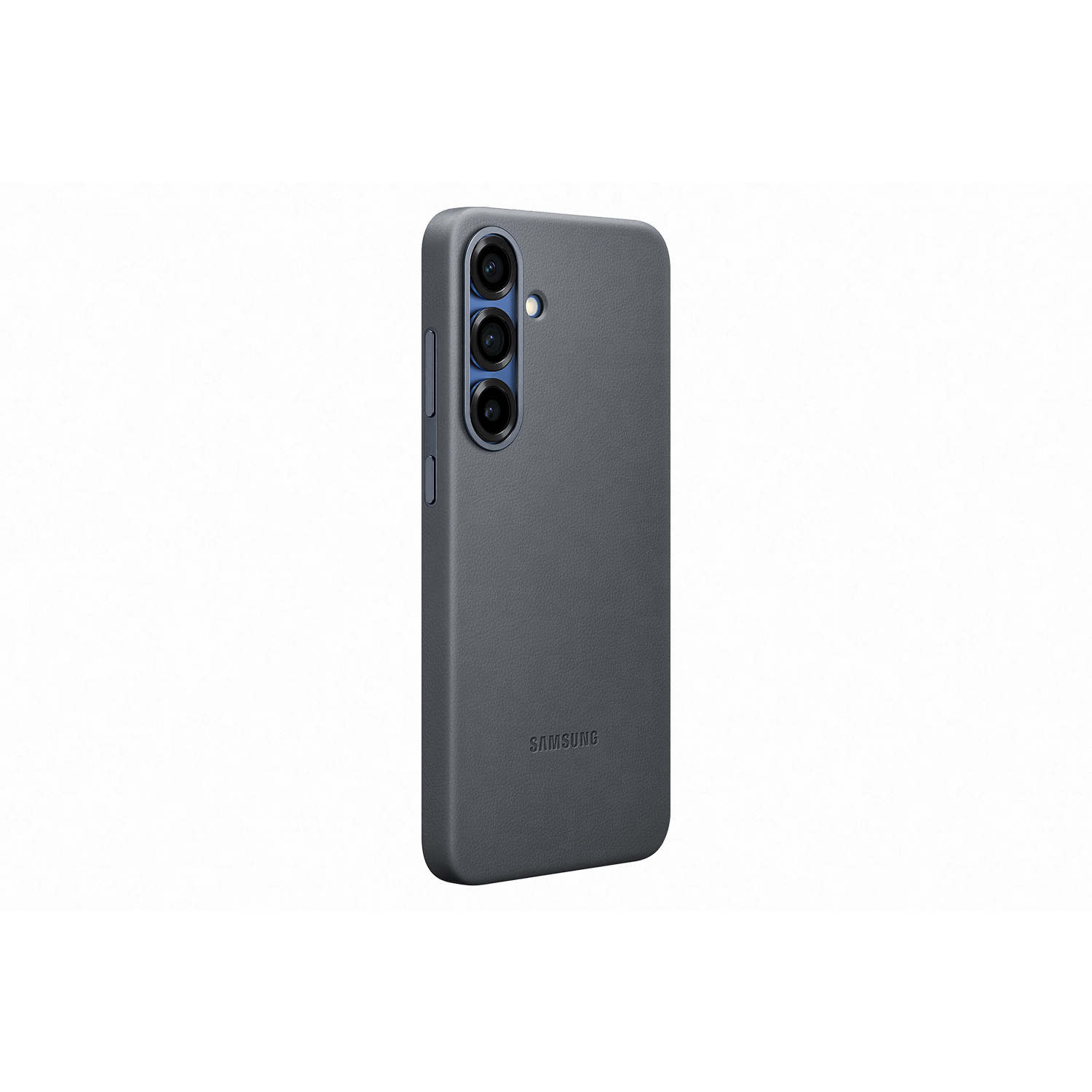 Una funda gris para teléfono, ligeramente en ángulo. Tiene recortes de cámara y el logo de Samsung.