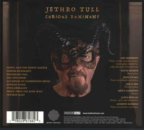 Pochette d'album de Jethro Tull, avec le nom du groupe et un homme masqué.