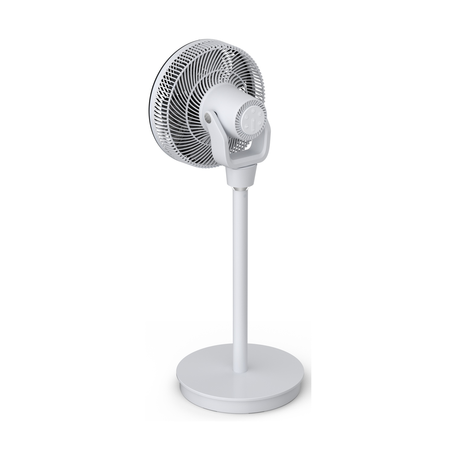 Ventilatore a piantana bianco su sfondo bianco. La ventola è angolata verso sinistra.