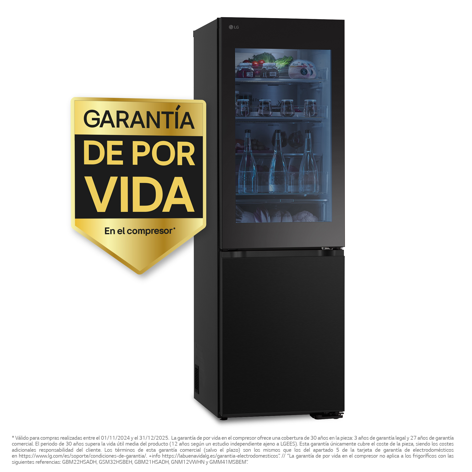 Refrigerador LG negro con puerta de vidrio y pegatina dorada de garantía de por vida.