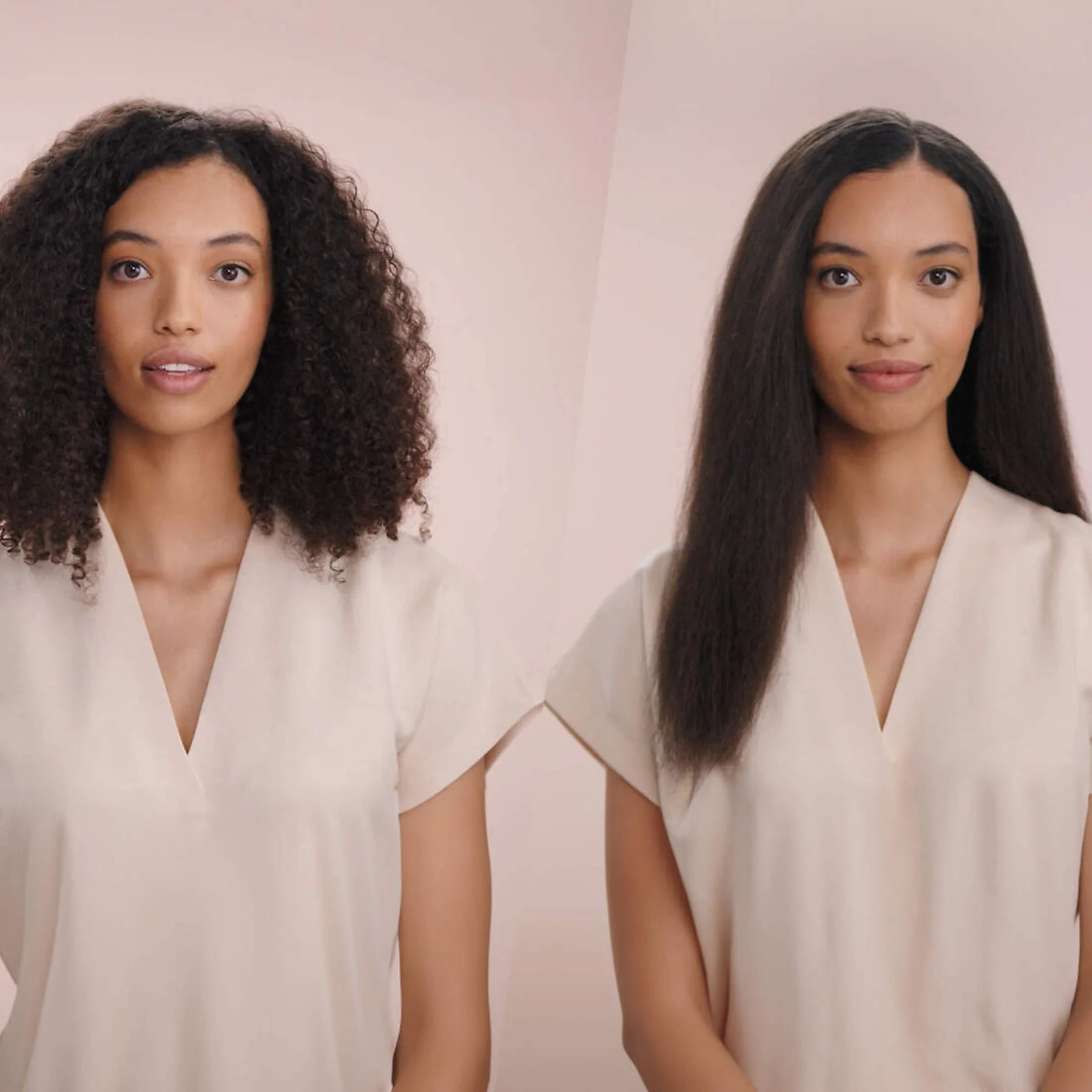 Kobieta z kręconymi włosami, a następnie prostymi, w beżowej koszuli, na jasnoróżowym tle.