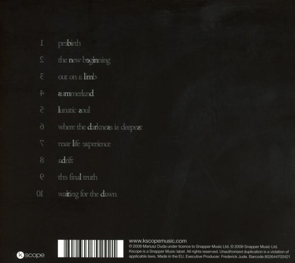 CD-Cover mit Tracklist. Schwarzer Hintergrund. Weißer Text. Kscope-Logo unten links.