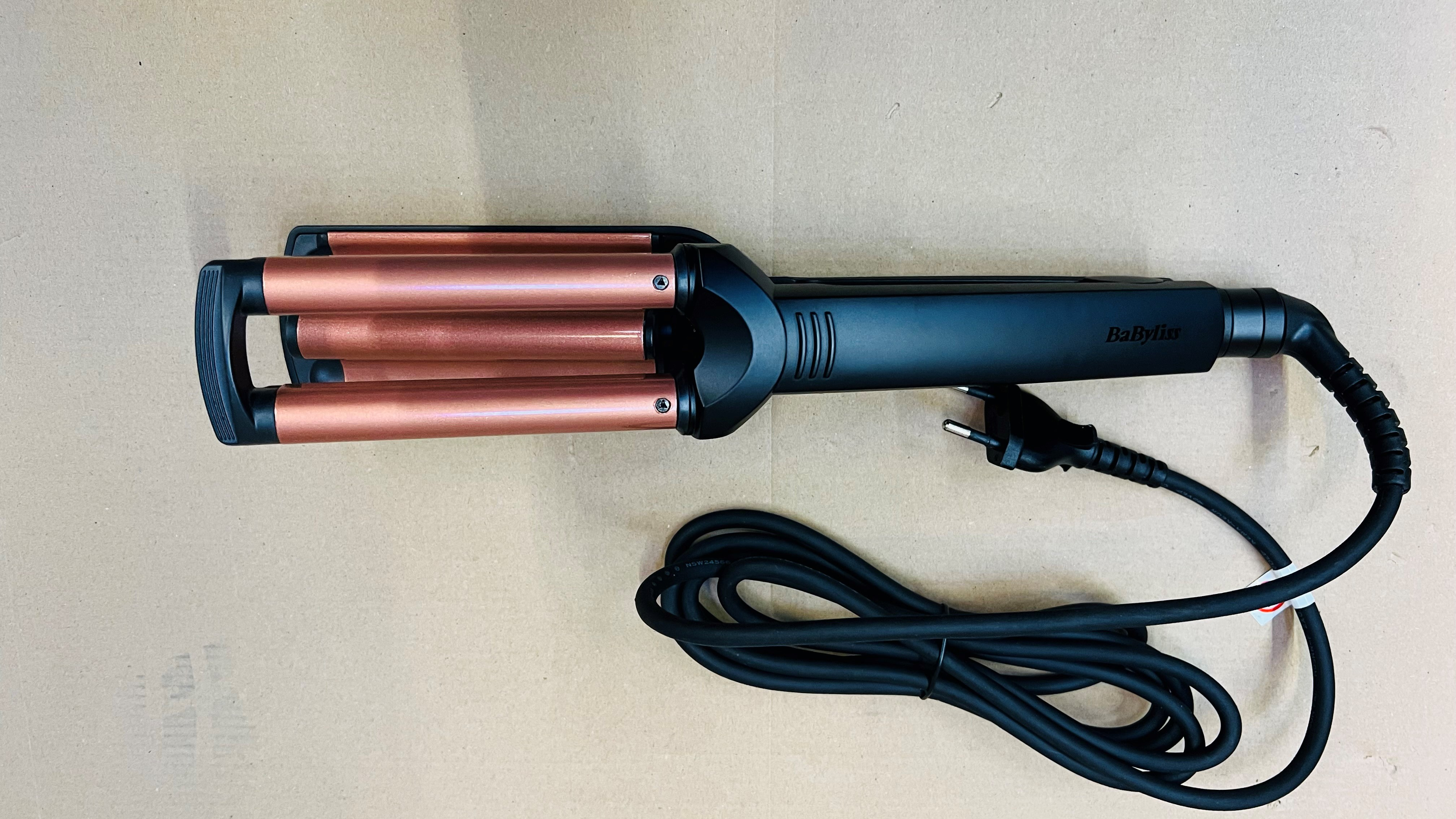 OUTLET - Falownica do włosów BABYLISS W2447E Deep Waves Czarno-złoty