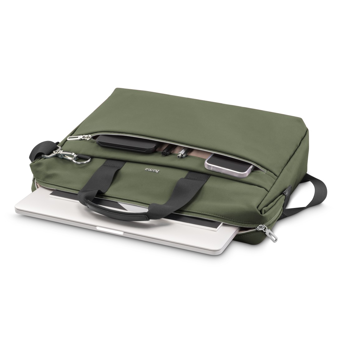 Grüne Laptoptasche geöffnet, mit Laptop, Stiften, Telefon und anderen Gegenständen.