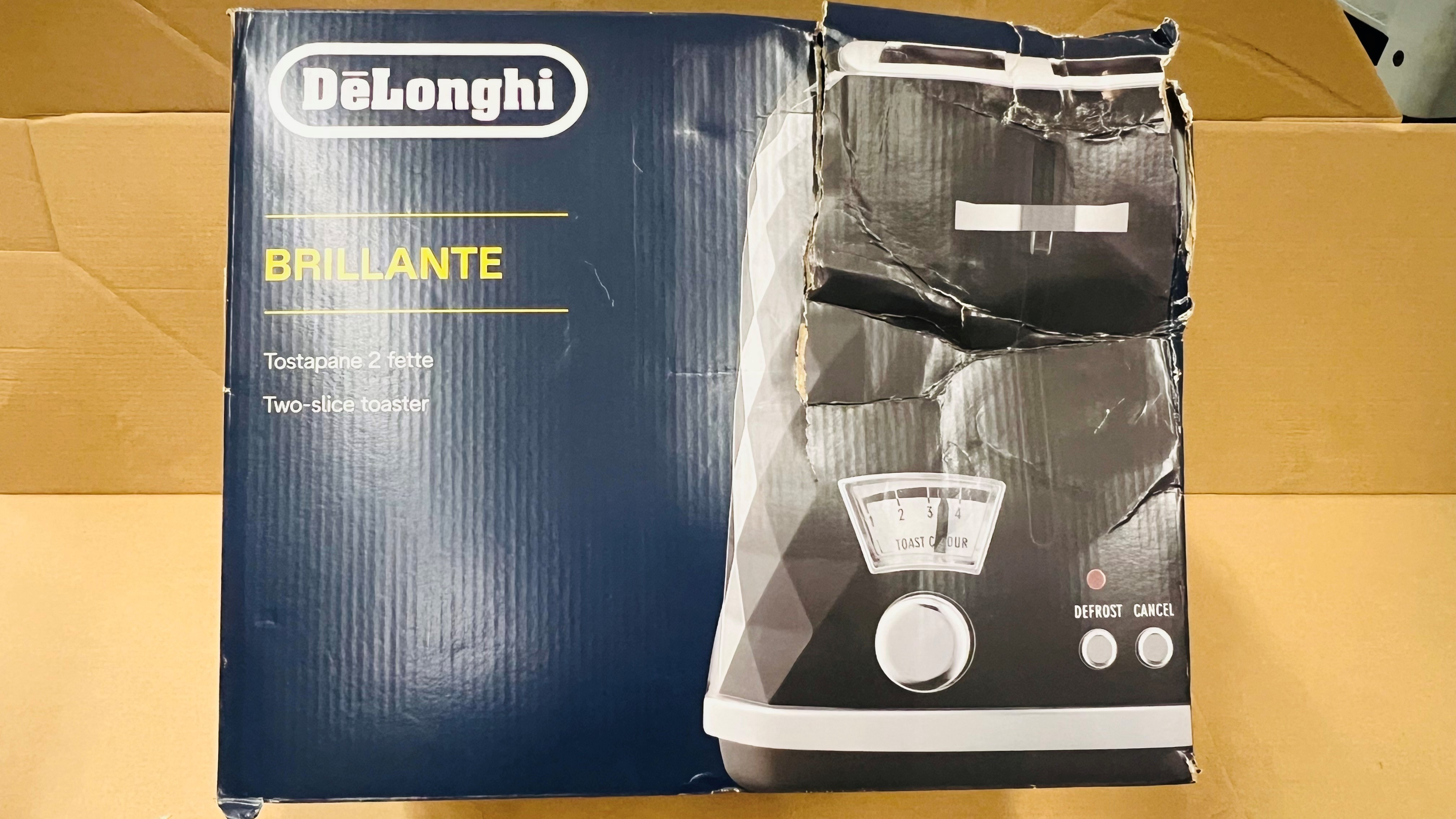 OUTLET - Toster DE LONGHI CTJ 2103 BK BRILLANTE