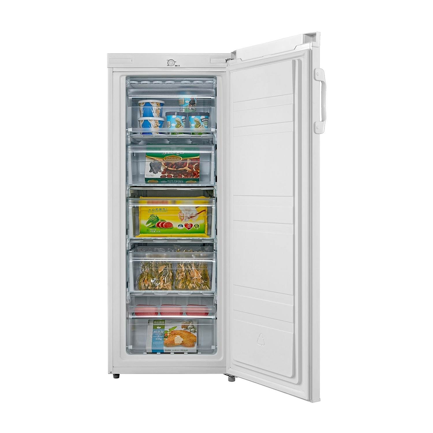 Un congelatore bianco con la porta aperta, pieno di cibo.