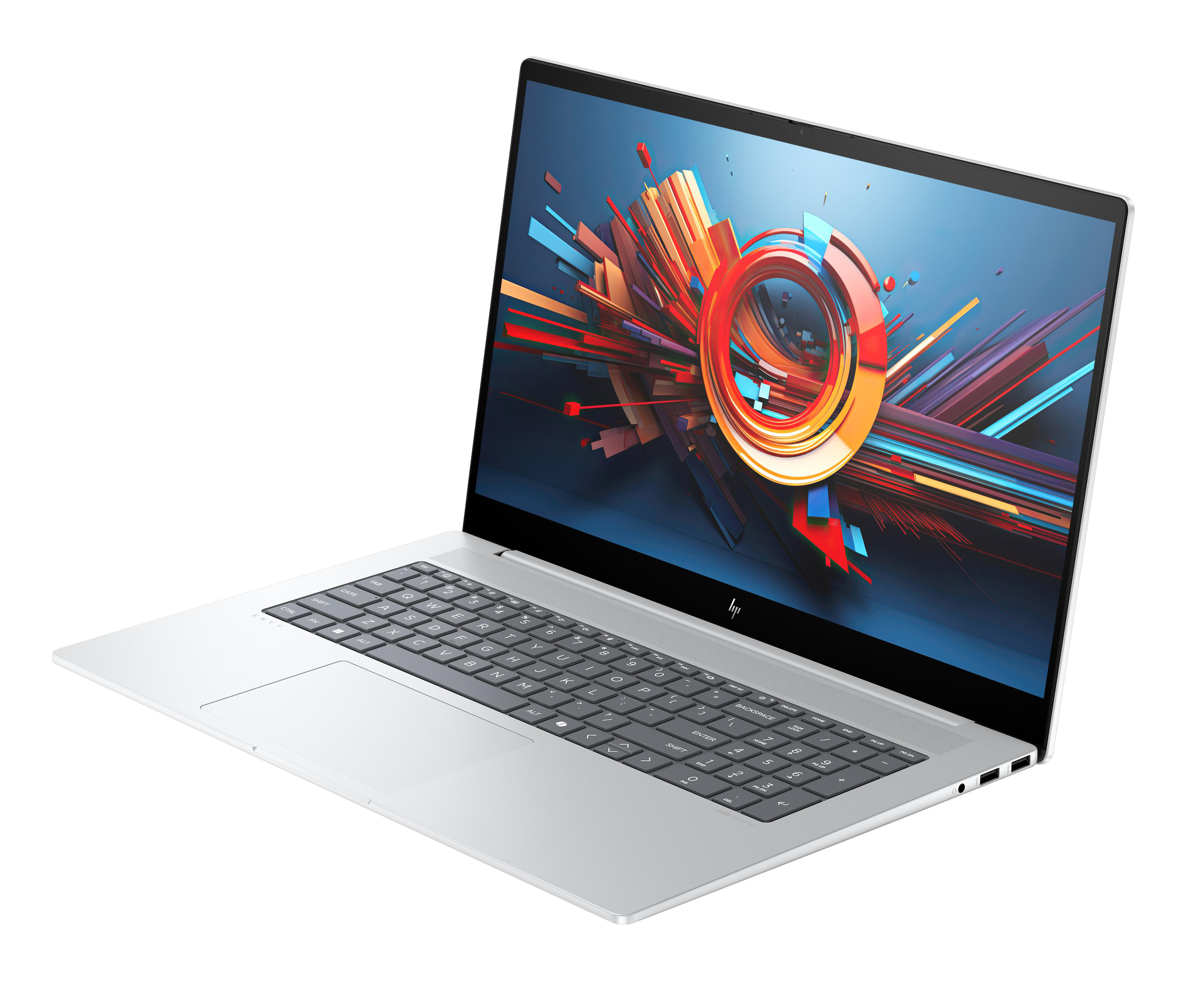 Silberner Laptop, offen, mit einem farbenfrohen abstrakten Design auf dem Bildschirm. Weißer Hintergrund.