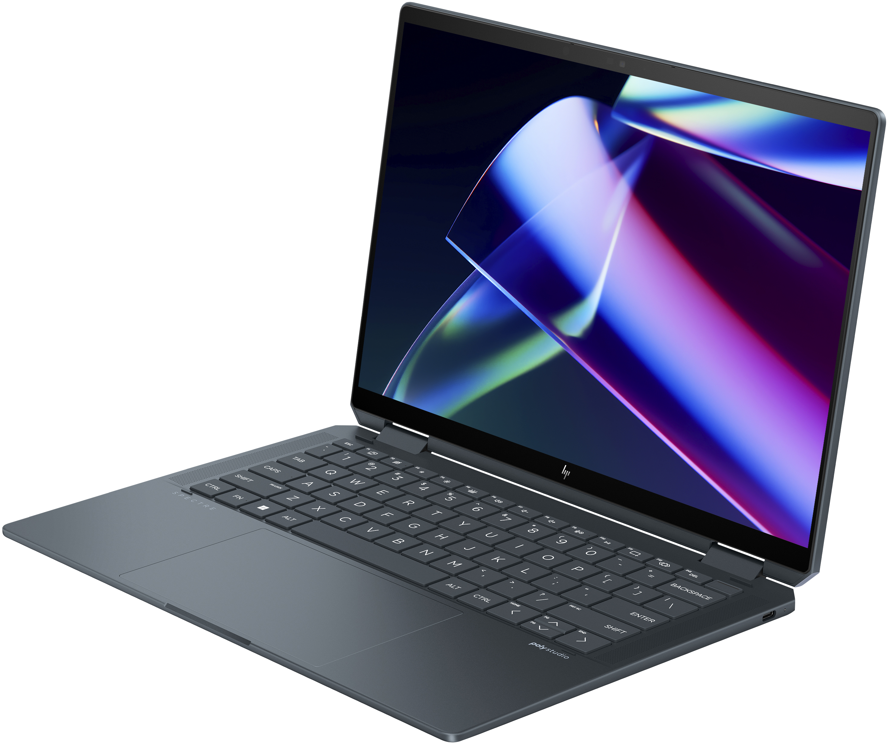 Laptop fehér felületen, nyitott, a képernyő színes absztrakt dizájnt mutat.