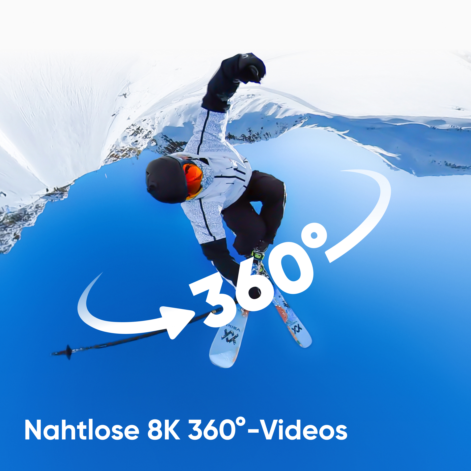 Skieur en l'air, skis inclinés, graphique à 360°, montagnes en arrière-plan.