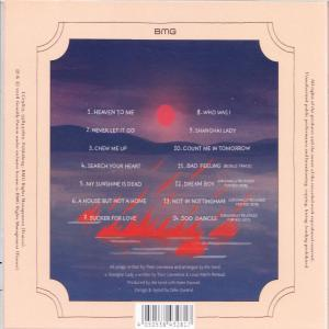 Rückseite eines CD-Albums mit Sonnenuntergangsbild und Titelliste.