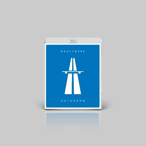 Jaquette de disque Blu-ray avec un fond bleu et un panneau d'autoroute blanc.