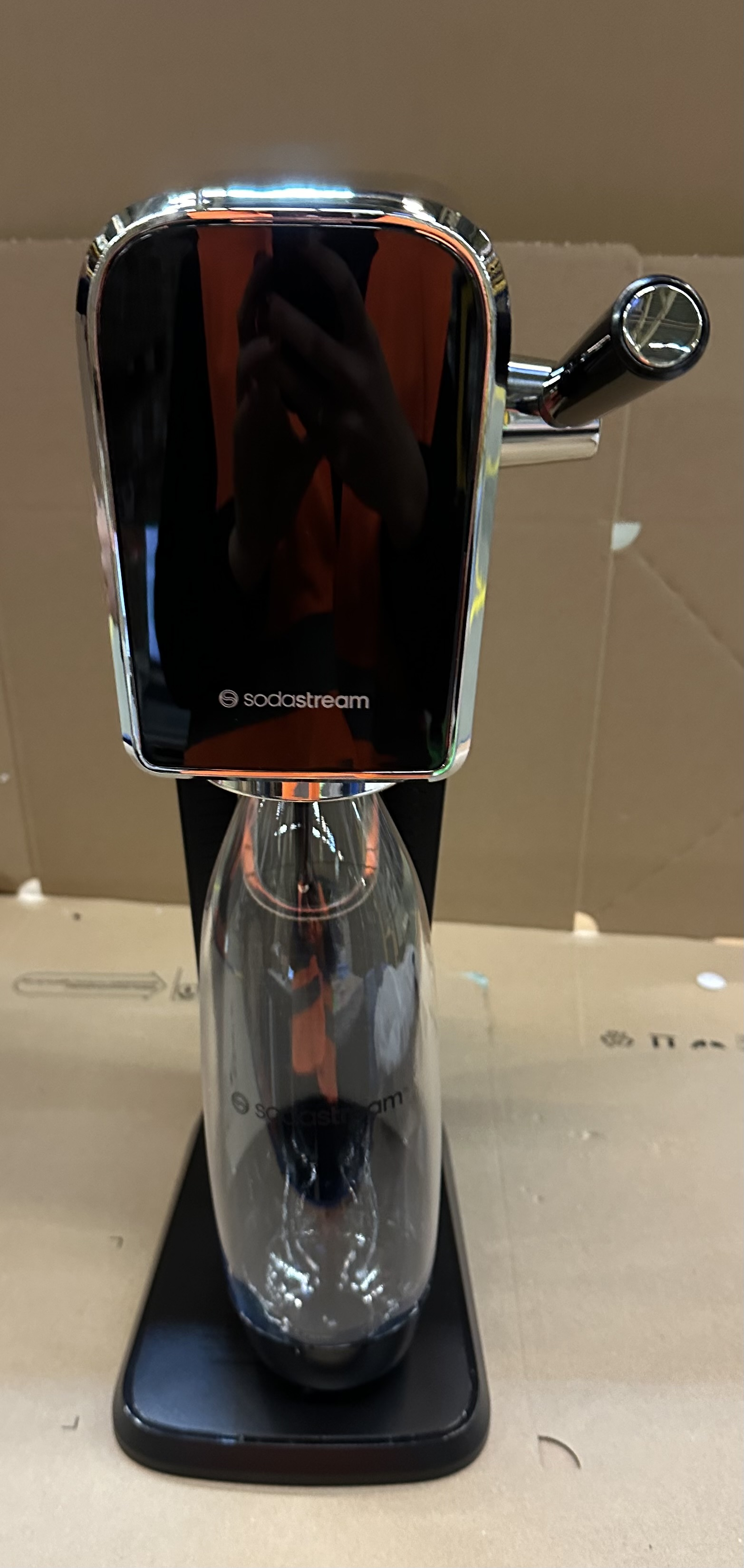 OUTLET - Saturator SODASTREAM ART BLACK + Butelka i nabój