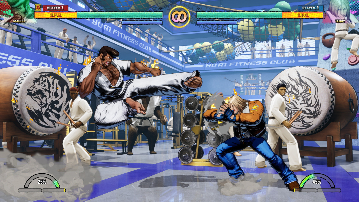 Videogame met twee mannen die in een ring vechten met een menigte.