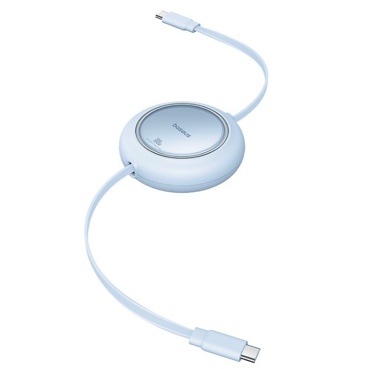 Açık mavi bir Baseus şarj kablosu. İki USB-C konektörü ve merkezi bir merkeze sahip.