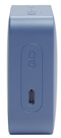 Mały niebieski głośnik przenośny z portem USB, widok z boku, na białym tle.