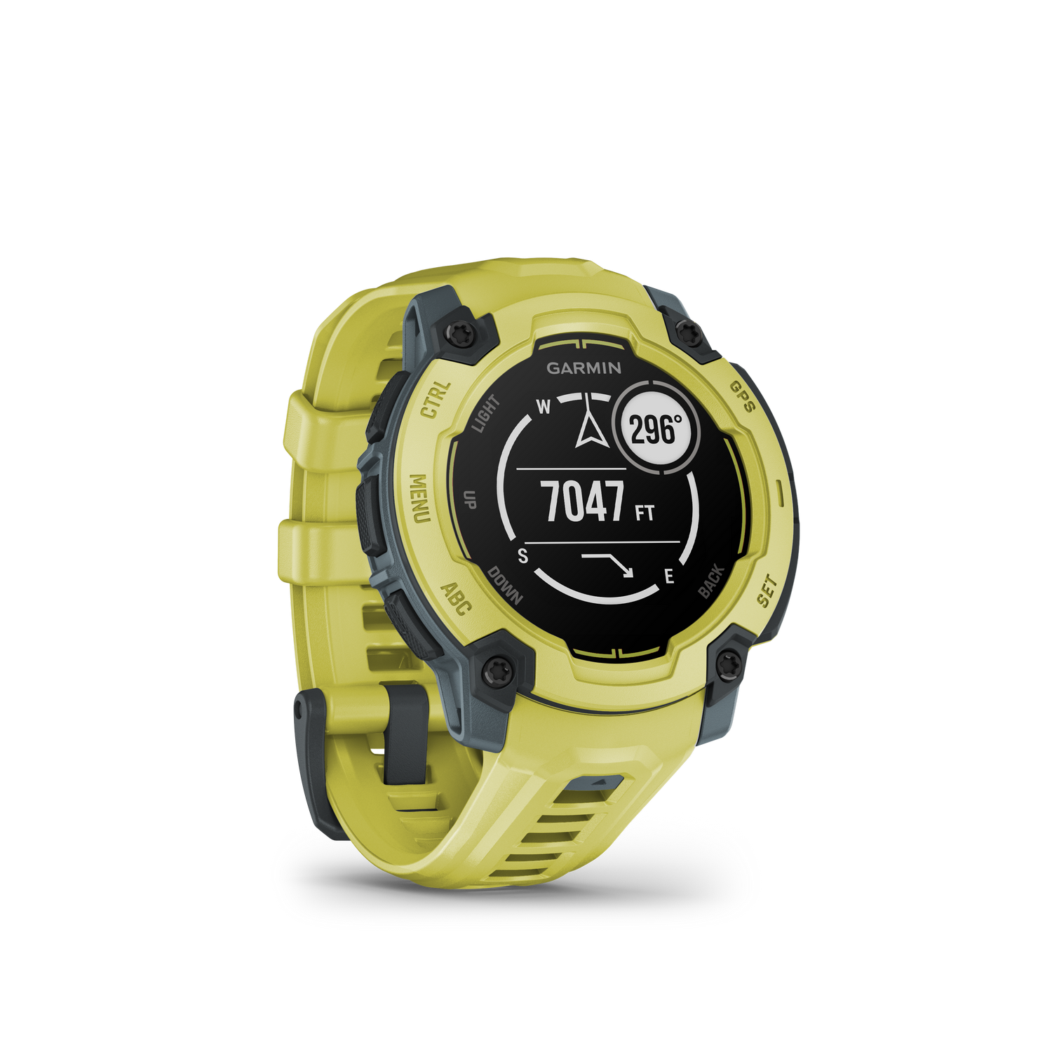 Reloj inteligente Garmin amarillo con detalles negros, muestra hora, altitud y dirección.