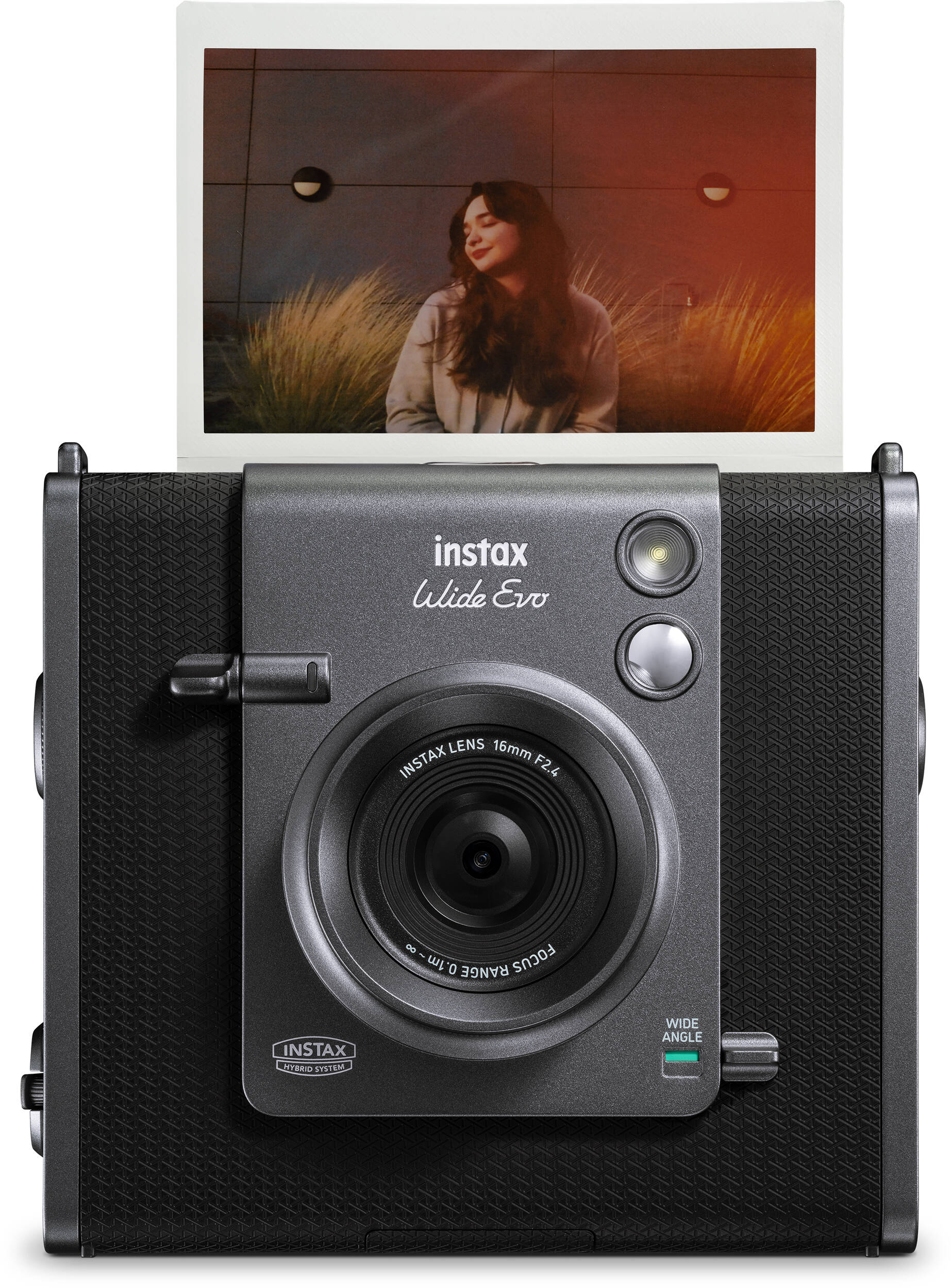Fotocamera Instax Wide Evo con foto inserita, colori grigio e nero.