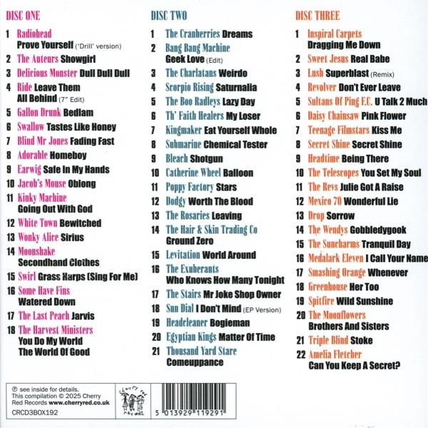 Eine Compilation-CD mit Titellisten in einem weißen und roten Cover.