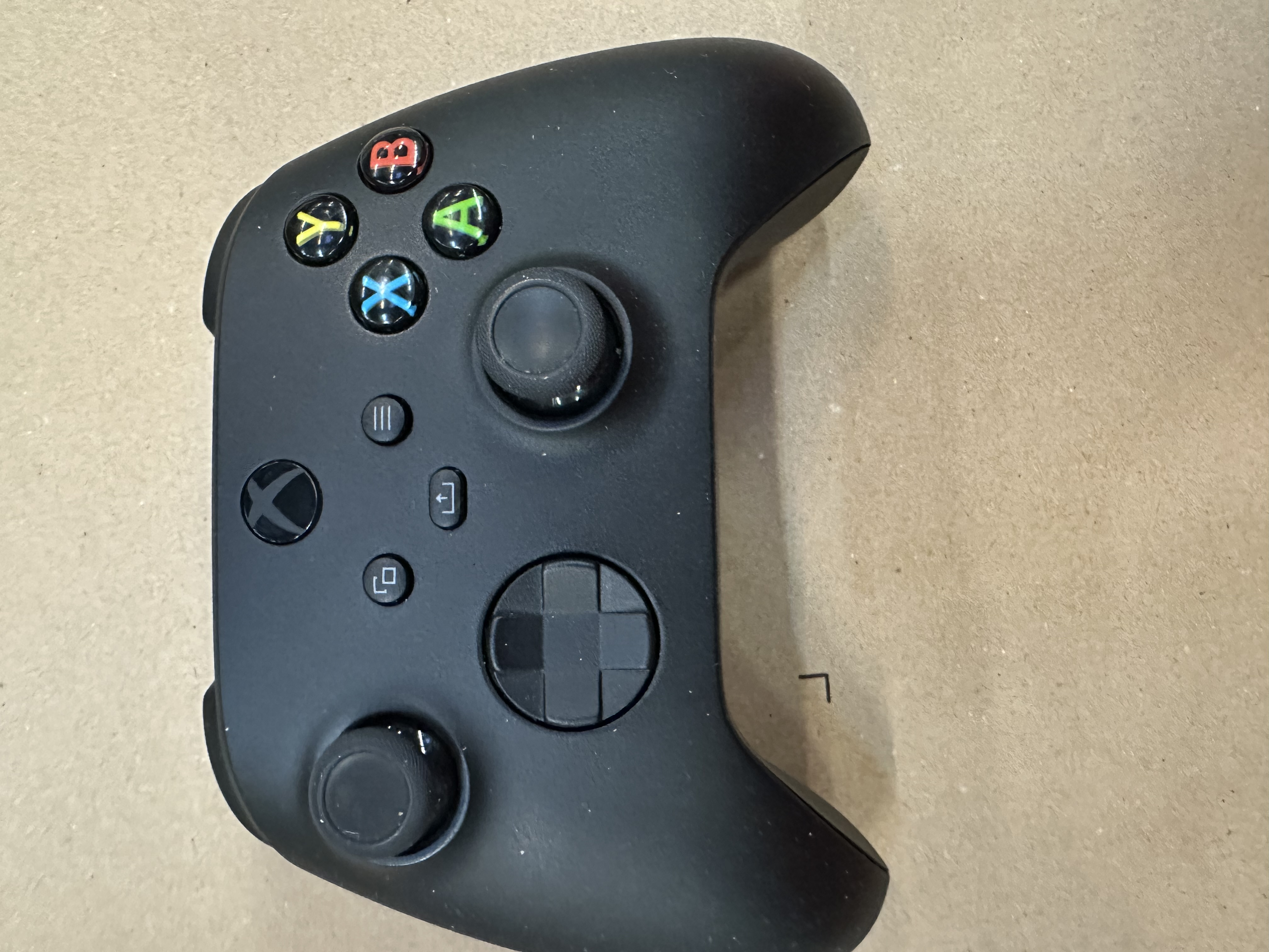OUTLET - Kontroler bezprzewodowy MICROSOFT 1V8-00002 Xbox Carbon Black + Kabel USB-C Czarny