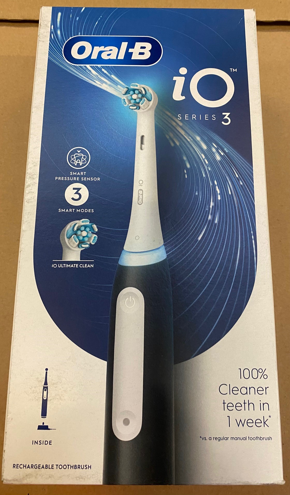 OUTLET - Szczoteczka magnetyczna ORAL-B IO3 MATT BLACK Czarny