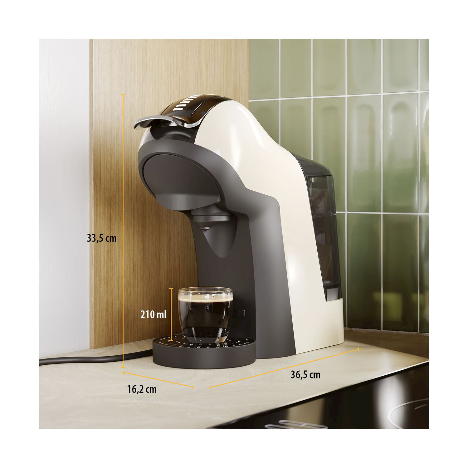 Macchina per caffè espresso con un bicchiere di caffè.